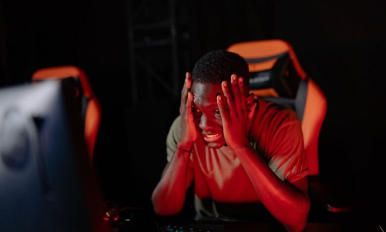 why can t i play game